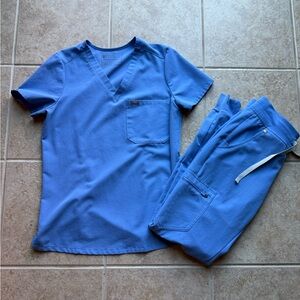 Figs Vibrant Blue Scrub Set XS